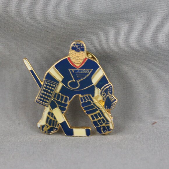 St Louis Blue Pin (VTG) - 1990s Away Goalie by Ace - Inlaid Pin - Picture 1 of 3